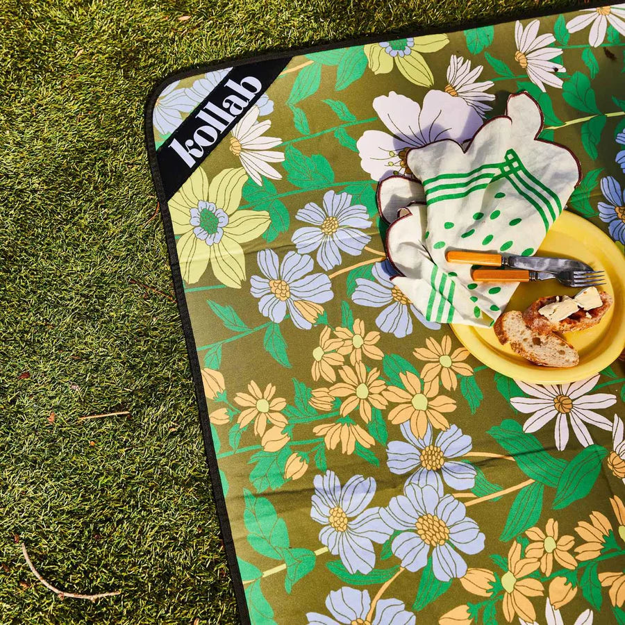 Picnic Mat Sage x Clare & Kollab Floria
