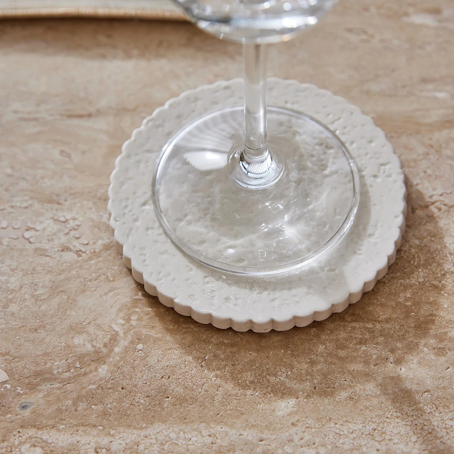 Ceramic Scallop Edge Coaster - Set of 4