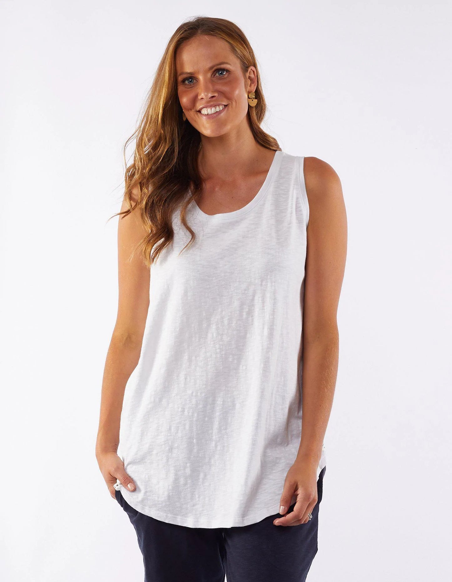White Scoop Tank