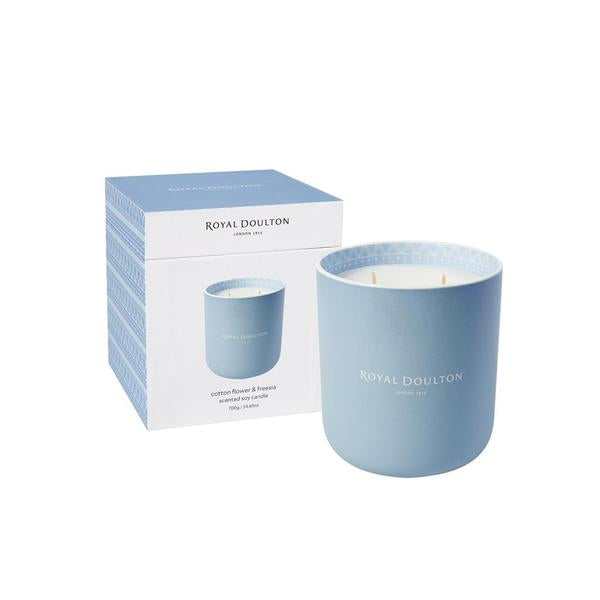 Cotton Flower & Freesia Candle