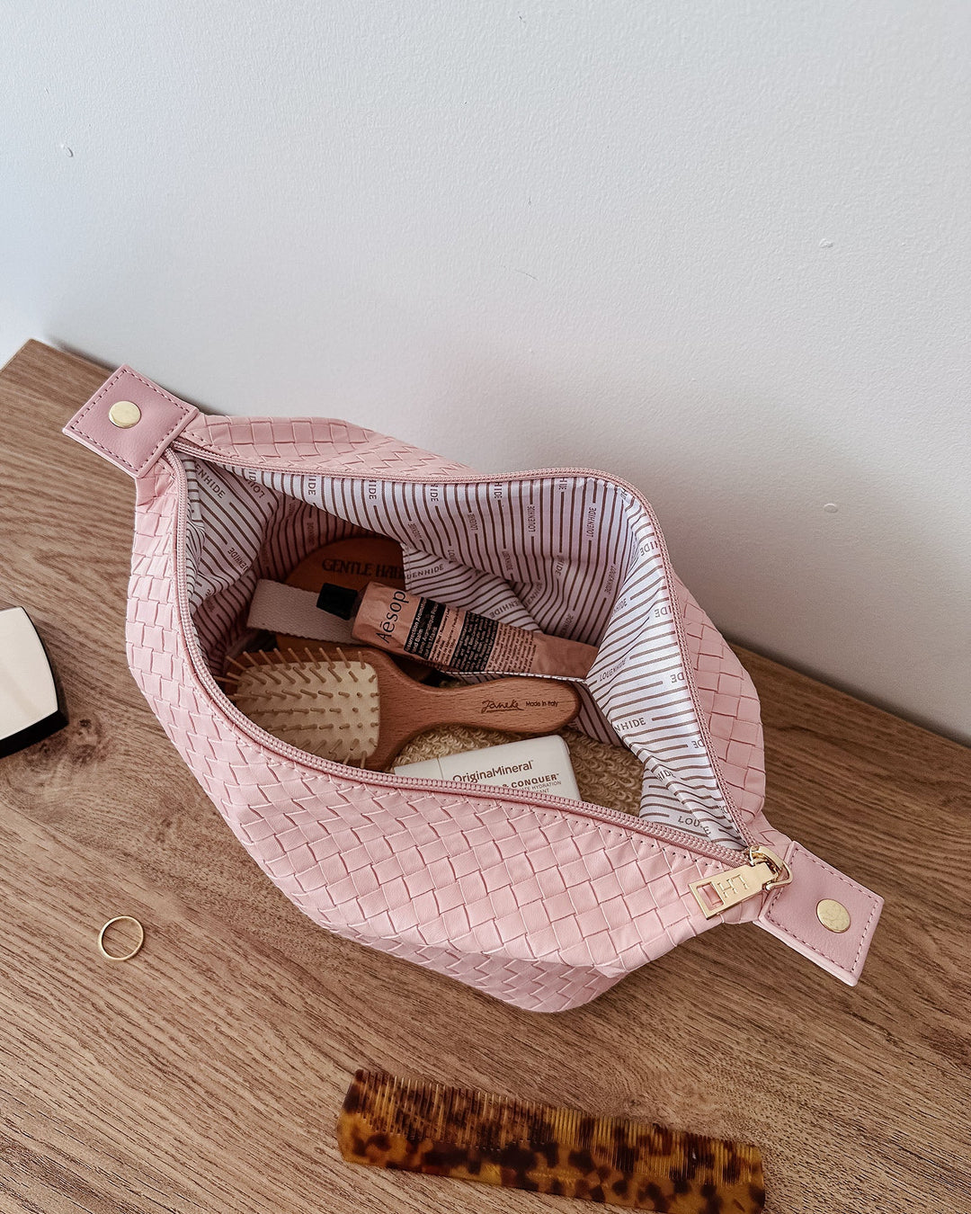Lucinda Woven Cosmetic Sets