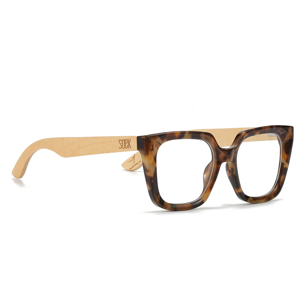 SOLUNA MOCHA TORT l Magnifying Reader