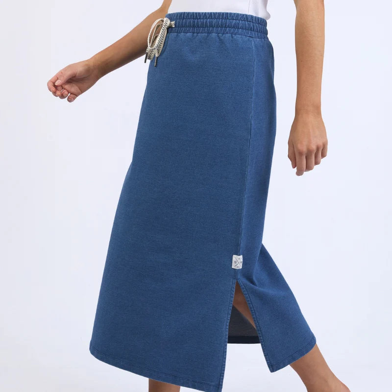 Elm | Travel Skirt - Denim Look