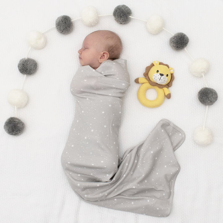 Jersey Swaddle & Rattle Gift Set - Stars/Lion