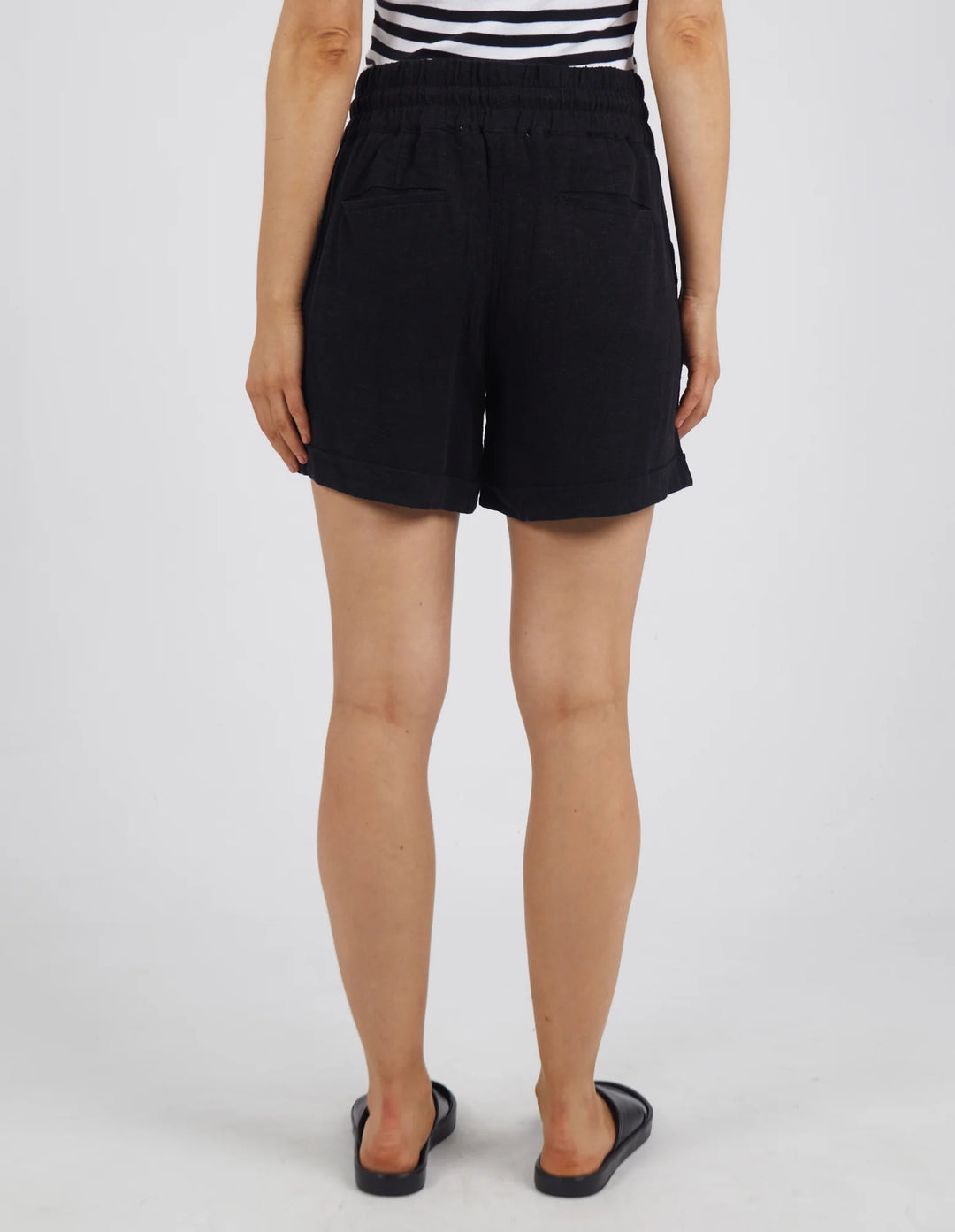 River Short Black