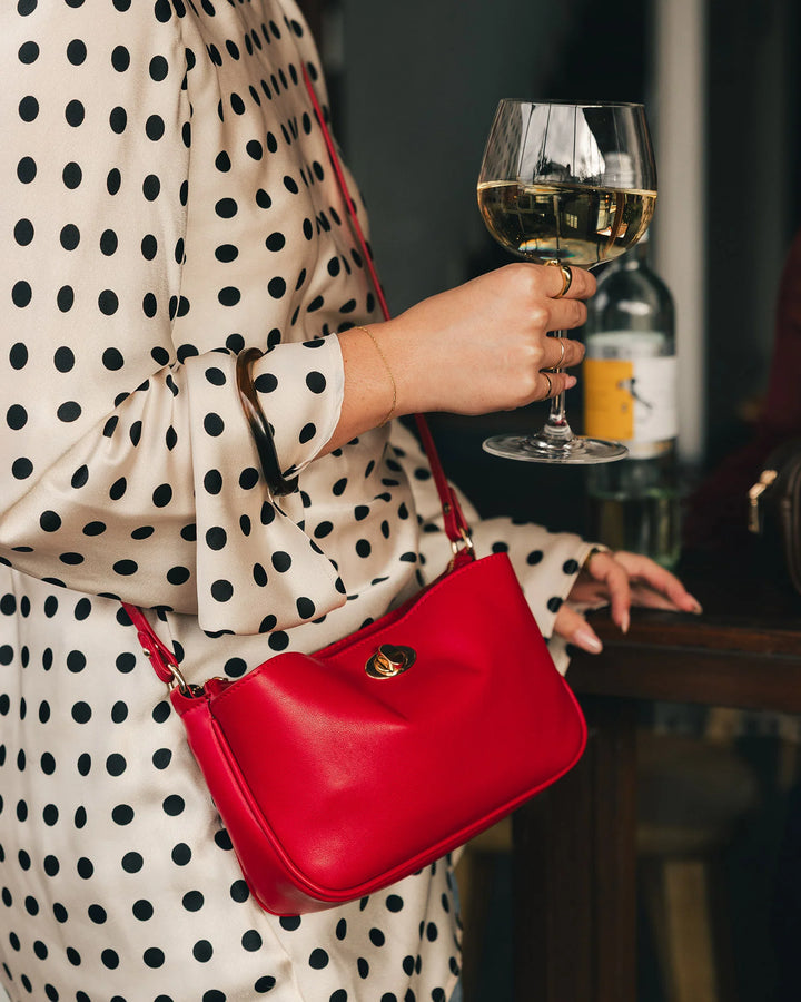 Greta Shoulder Bags