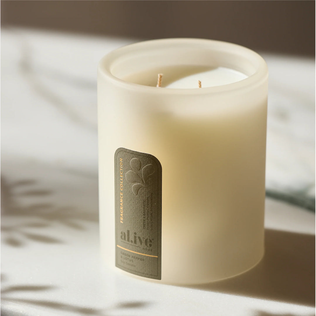 SOY CANDLE - GREEN PEPPER & LOTUS
