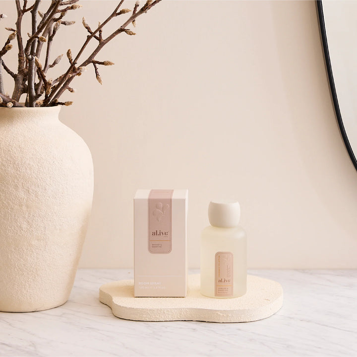 ROOM SPRAY - APRICOT & SWEET FIG