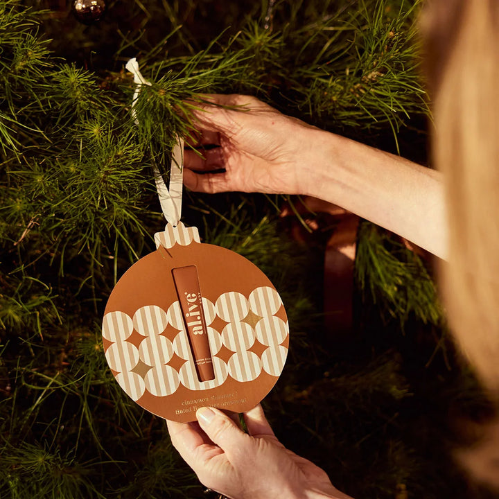 TINTED LIP BUTTER ORNAMENT - CINNAMON AND CITRUS
