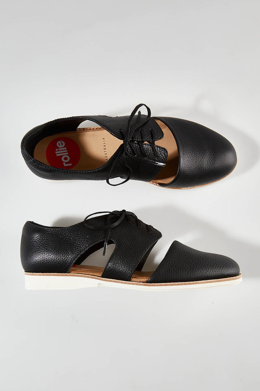 Derby Cutout - Black