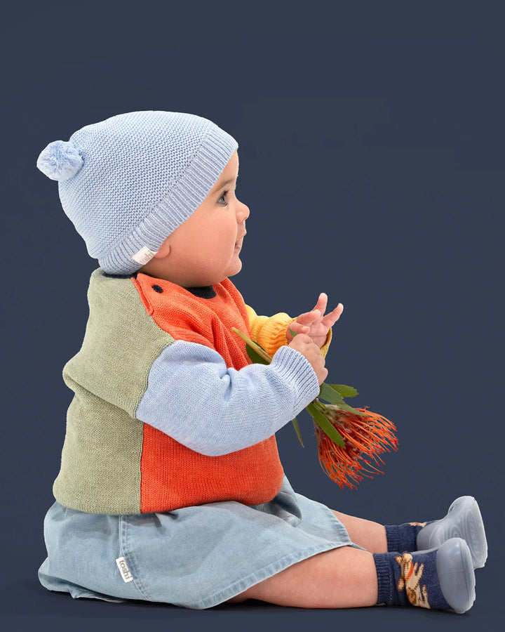 Organic Beanie Snowy Blue Bird