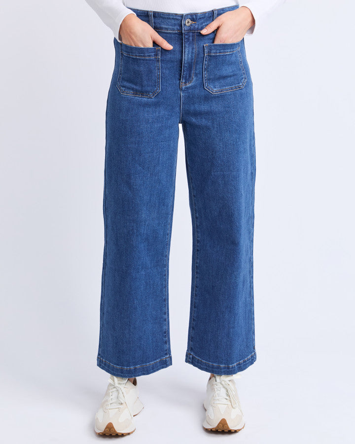 ALYSSA FRONT POCKET JEAN - Mid Blue Wash