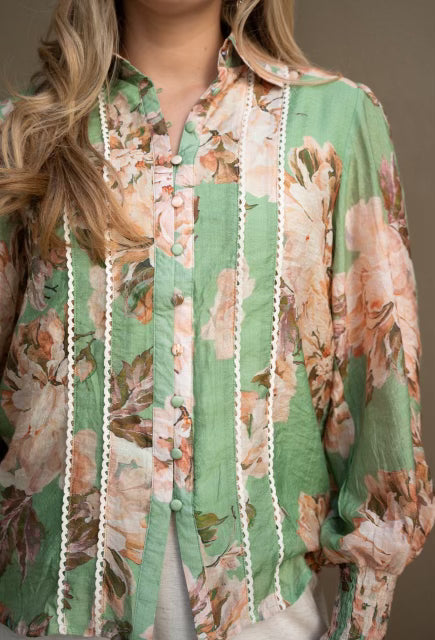 Peony Lace Trim Blouse