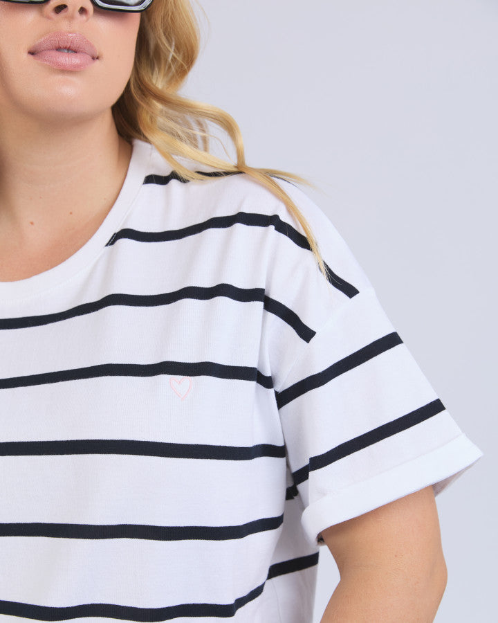 HALLI TEE - Navy and White Stripe