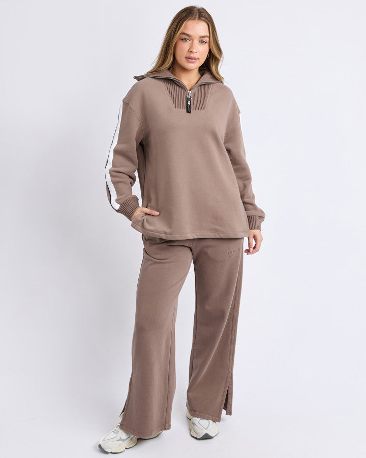 KNIT COLLAR CREW - Brown