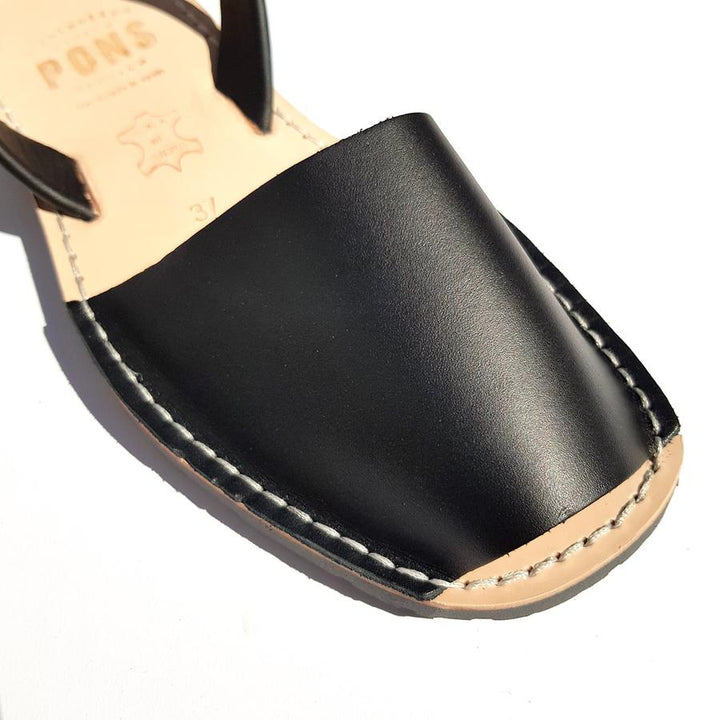 Leather Avarca Pons - Black