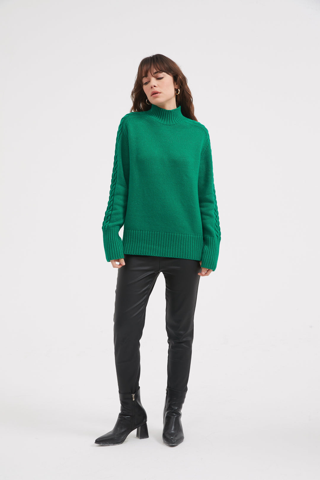 Lawn Green Cable Sleeve Knit