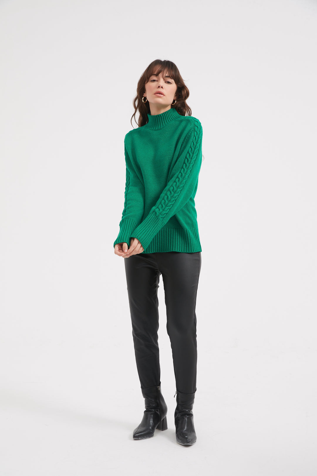 Lawn Green Cable Sleeve Knit