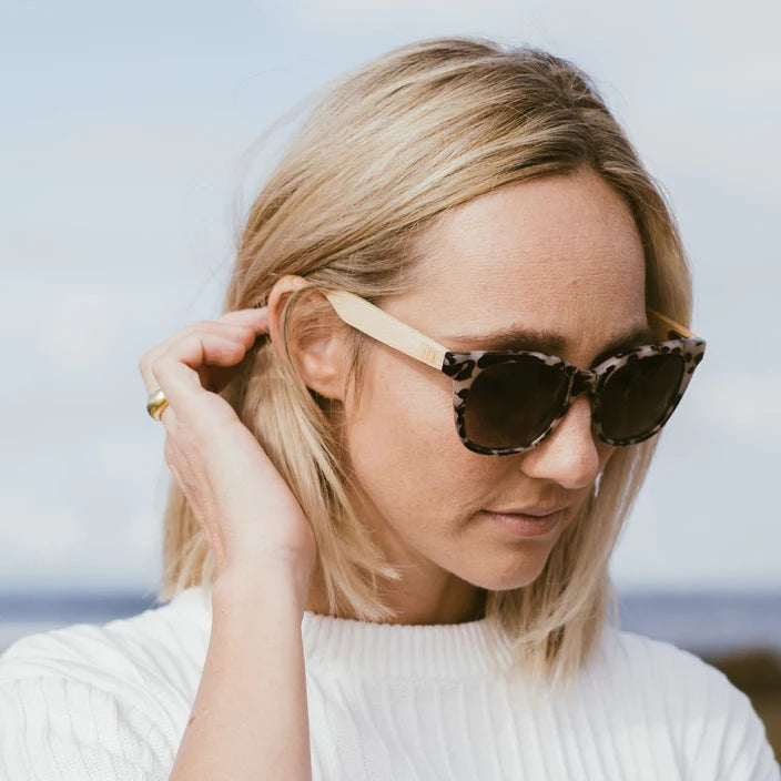 Lila Grace Ivory Tortoise | Graduated Brown Lens | White Maple Arms